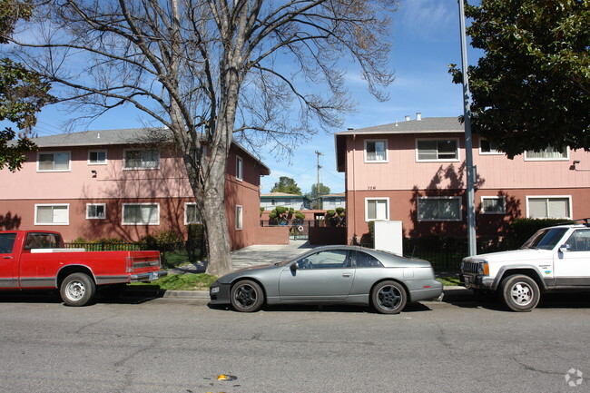 Building Photo - 3241-3249 Cadillac Dr