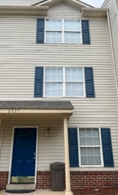 Building Photo - 2557 Peter Jefferson Ln