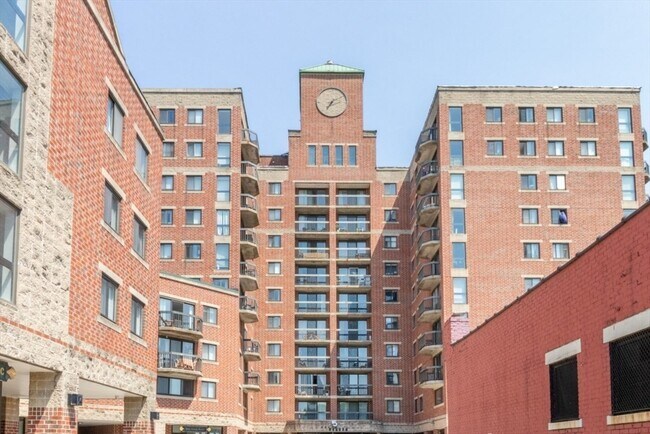 Foto del edificio - 15 N Beacon St