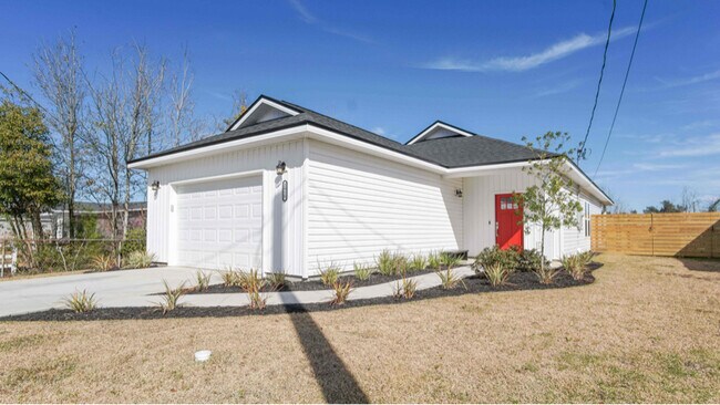 Foto del edificio - 2910 Clearview Ave