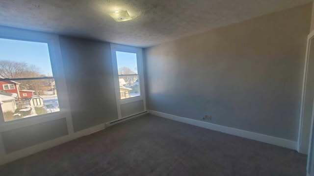 Foto del edificio - 489 E Harrison St