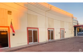 Building Photo - 1300 Kimberly Rd