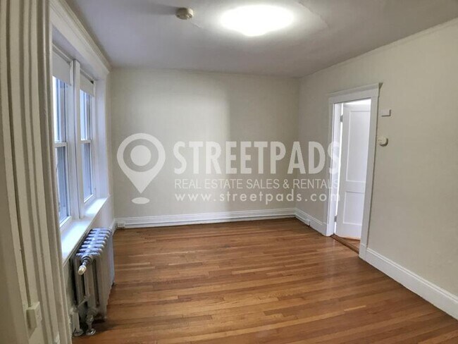 Foto del edificio - 1 bedroom in Boston MA 02215