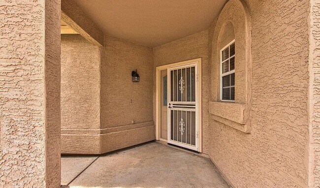 Foto del edificio - 3110 W Baylor Ln