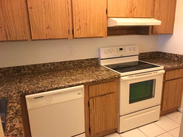 Cocina - 819 Twin Lakes Dr