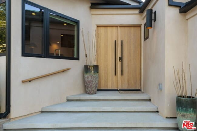 Building Photo - 3637 Loadstone Dr
