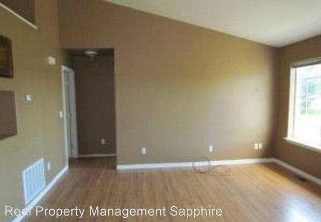 Building Photo - 3 br, 2 bath House - 134 Thomas Street