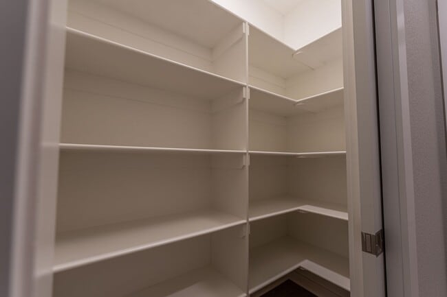 Building Photo - Brand New 2 BR Townhomes