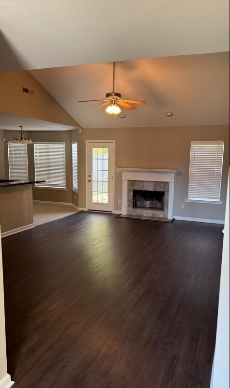 Foto del edificio - 124 Cove Landing