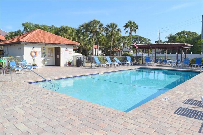 Foto del edificio - 110 Pine Hollow Dr