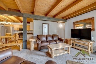Building Photo - 4200 Lodgepole Cir