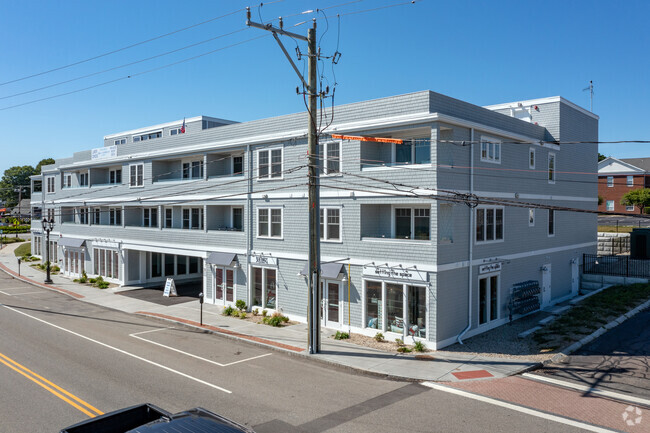 Building Photo - The Residences at Harbour town