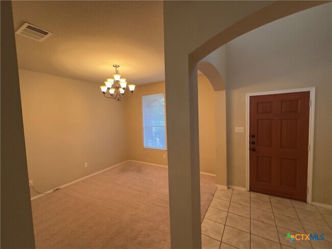 Foto del edificio - 6808 Rosita Oak Dr