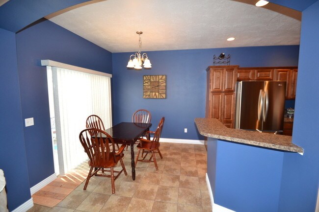 Building Photo - 89 E Calbourne Ln