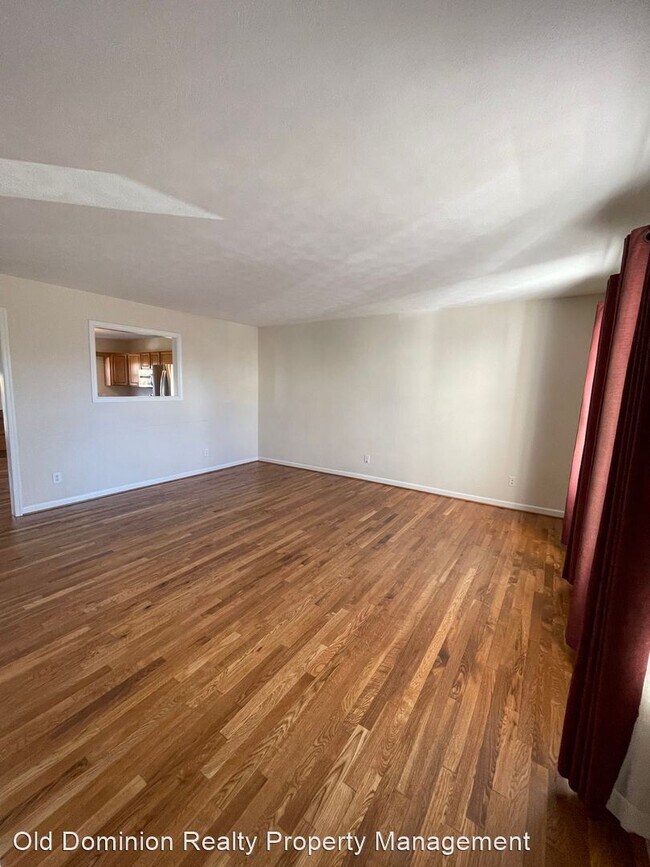 Foto del edificio - 3 br, 3.5 bath House - 1250 Old Richmond C...