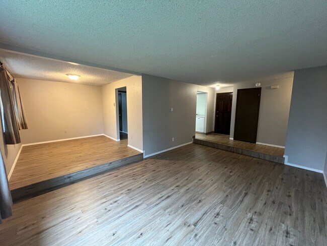 Foto del edificio - 1307 NW 119th St