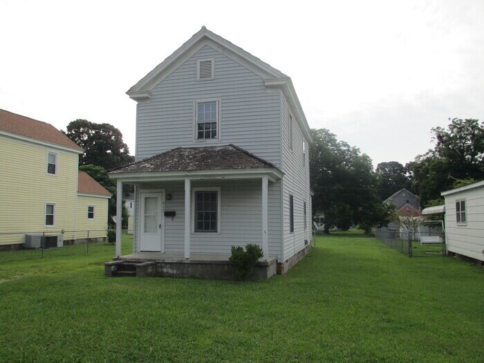 912 Rapids Street Roanoke Rapids House For Rent In Roanoke Rapids Nc Apartments Com