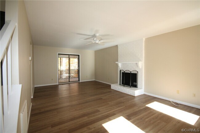 Building Photo - 13732 Buck Rub Dr