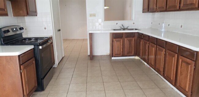 Foto del edificio - 11714 Bob White Dr