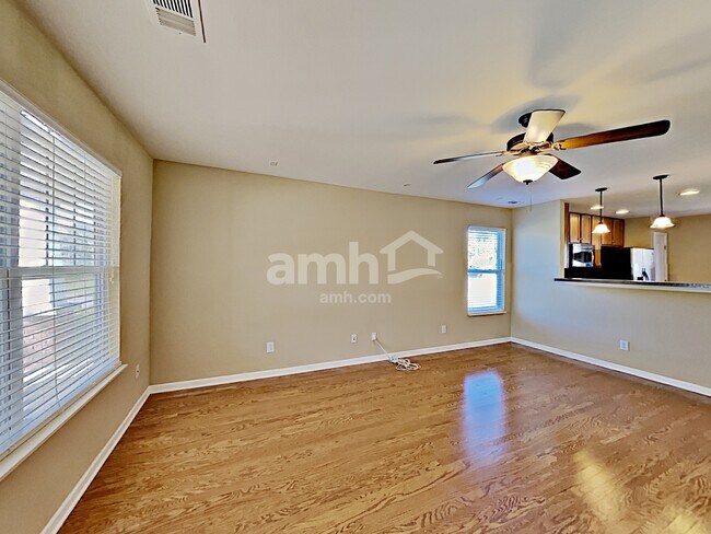 Building Photo - 3126 Aidan Ln