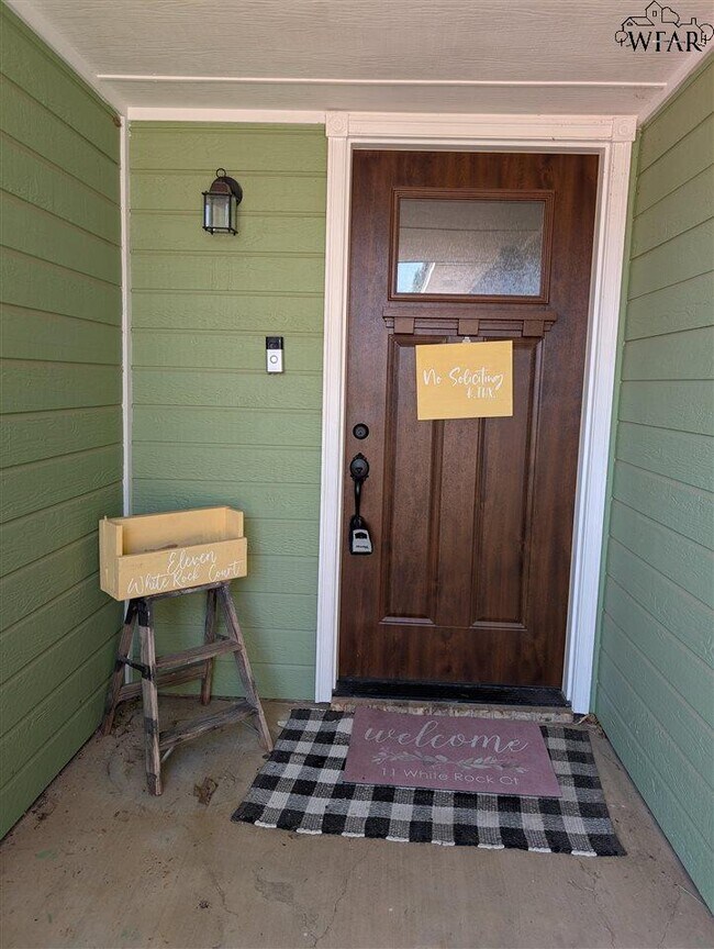 Foto del edificio - 11 White Rock Ct