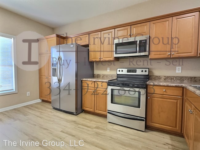 Building Photo - 2 br, 2.5 bath House - 1832 Station Drive