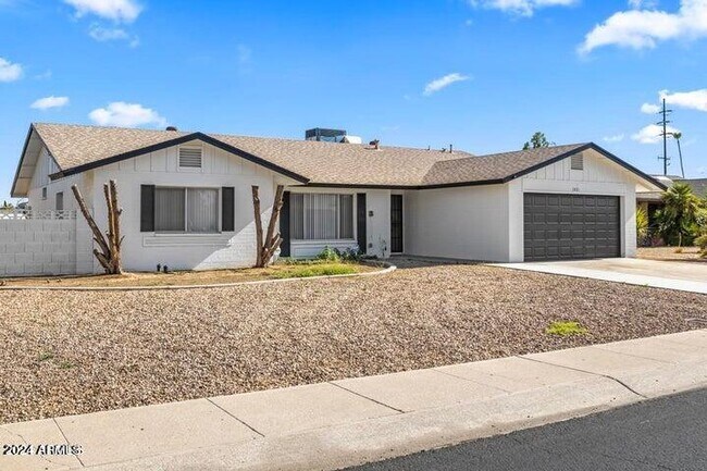 Building Photo - 3431 W Acoma Dr