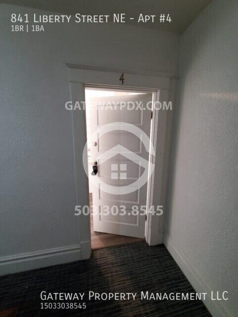 Building Photo - 841 Liberty Street. NE Apt #4