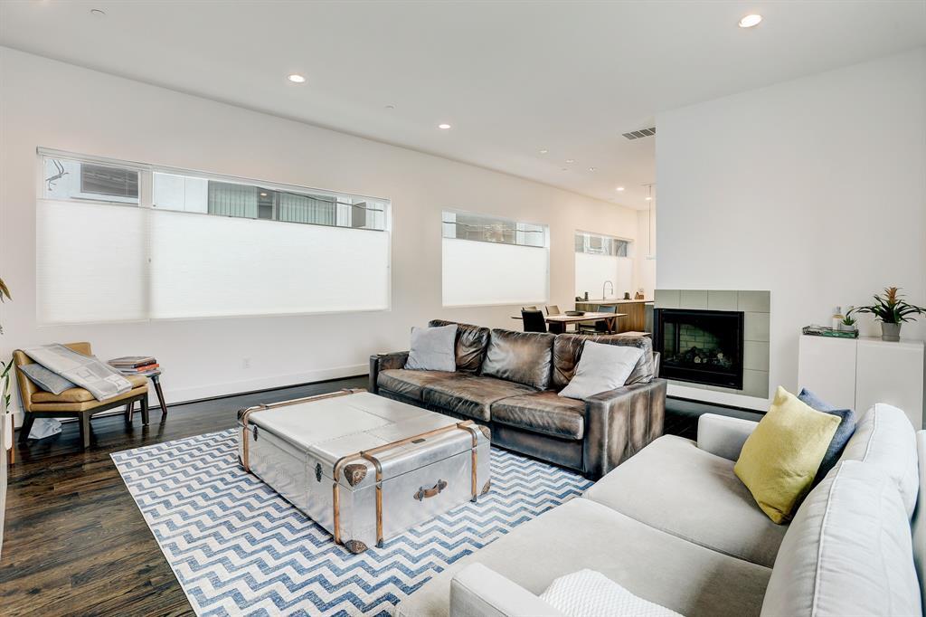 Foto principal - 512 W Bell St