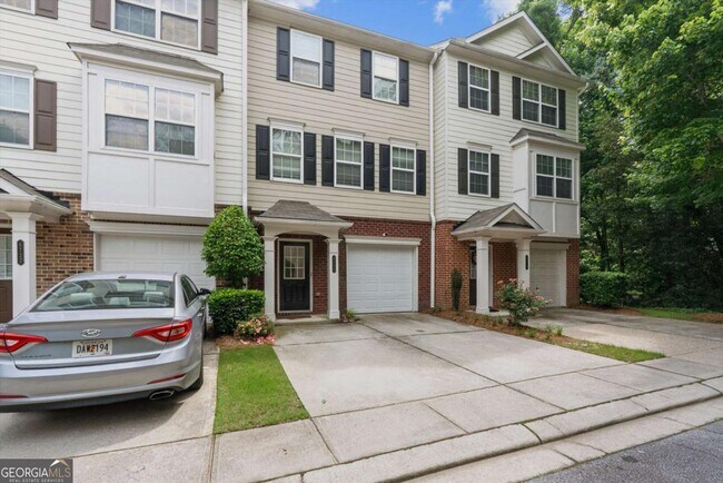 Foto del edificio - 6720 Stoneleigh Way