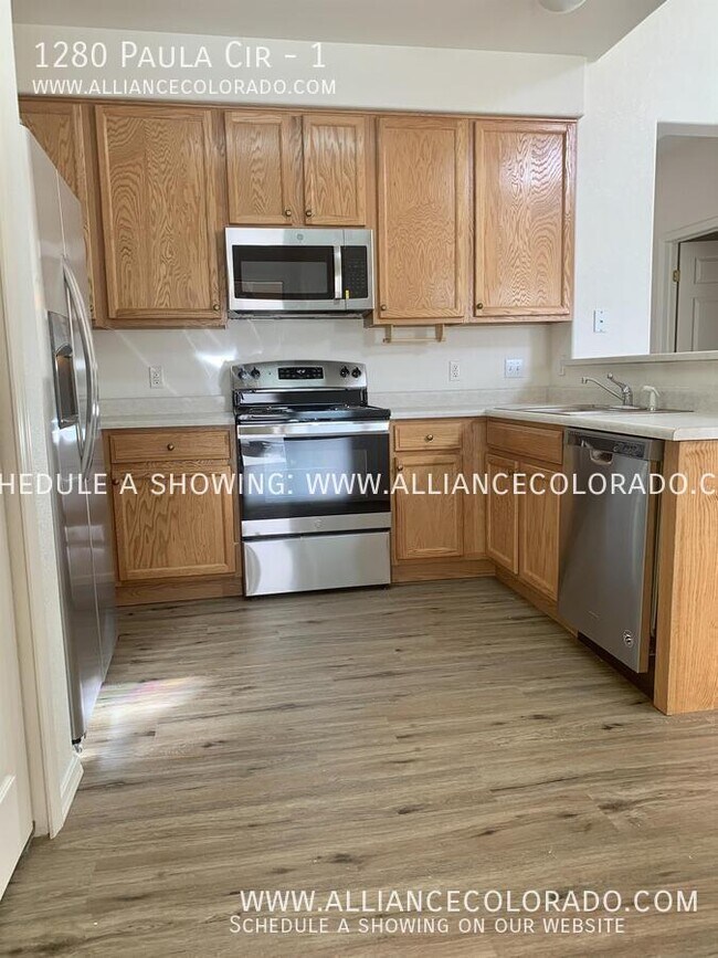 Building Photo - 1280 Paula Cir