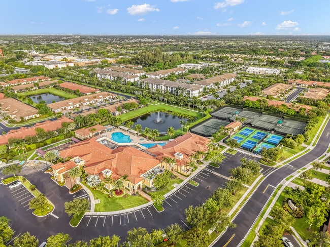 Building Photo - 14794 Rapolla Dr