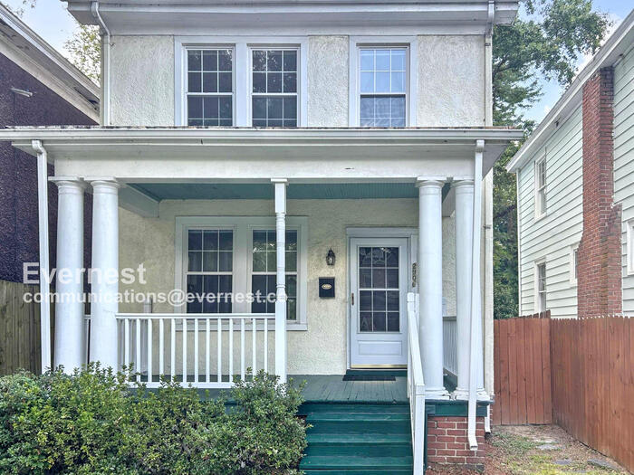 Foto principal - 2906 3rd Ave