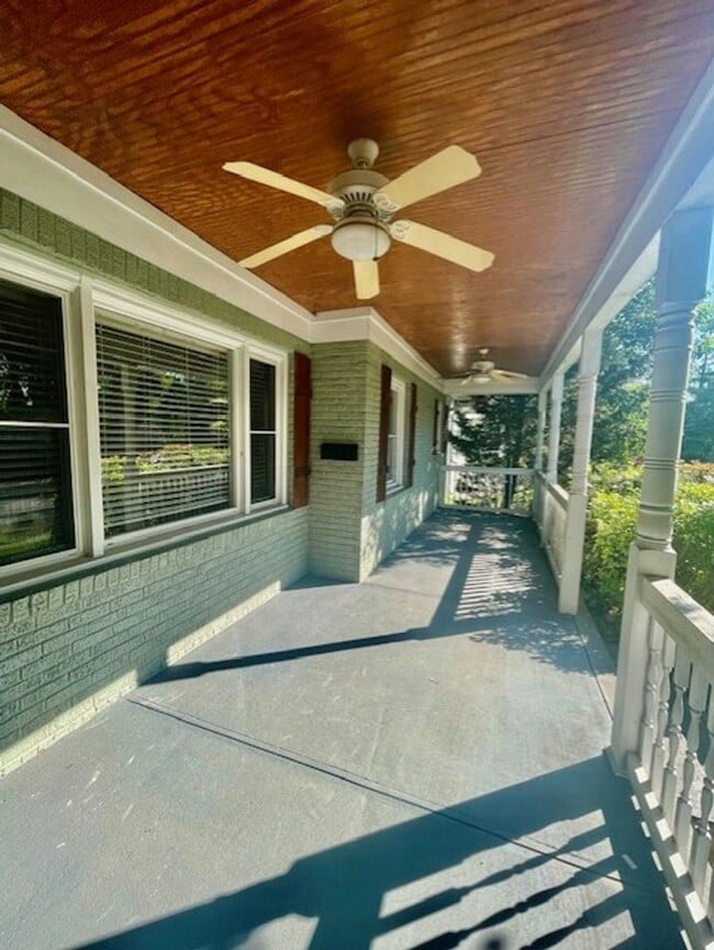 Foto del edificio - Coming soon - this home is currently being enjoyed by another resident but will be available soon...