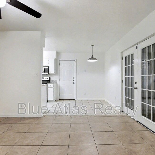 Photo - 6510 Cinnamon Oaks Dr House