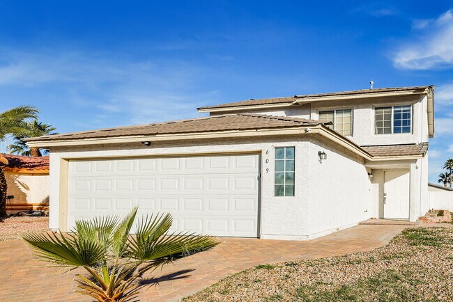 Foto del edificio - 609 Carleton Dr