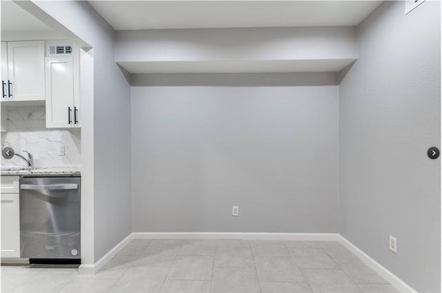 Building Photo - 12888 Montfort Dr
