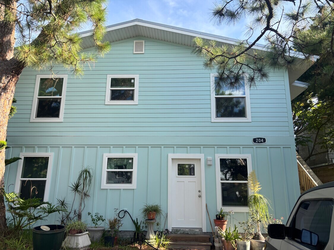 Foto principal - 204 9th St