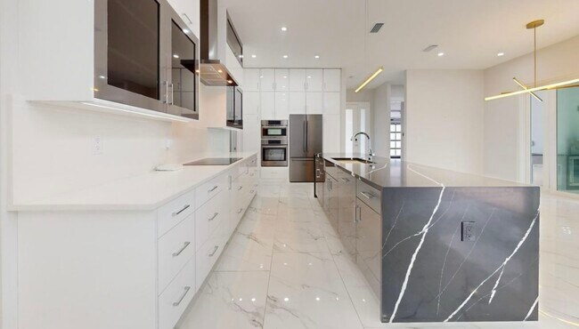 Building Photo - 4740 Rivetta Ct