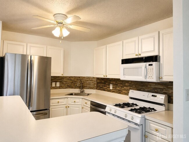 Building Photo - 207 Prestwick Way