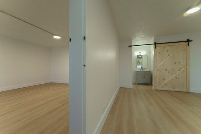 Building Photo - The Dels – Russellville