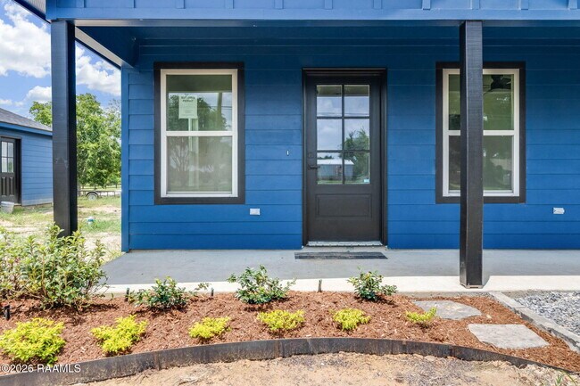 Building Photo - 144 Racca Rd