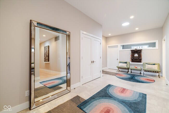 Foto del edificio - 7493 E Rush Ridge Rd