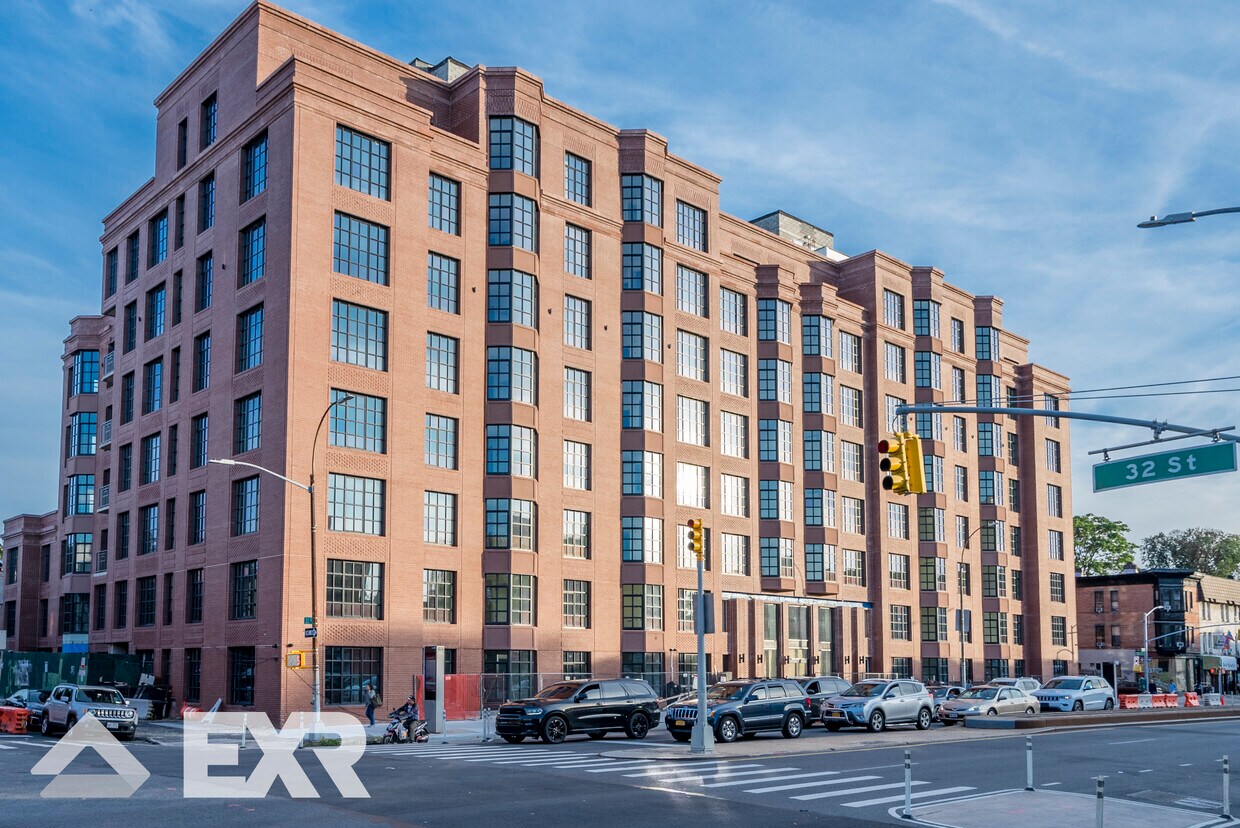 Foto principal - 875 4th Ave