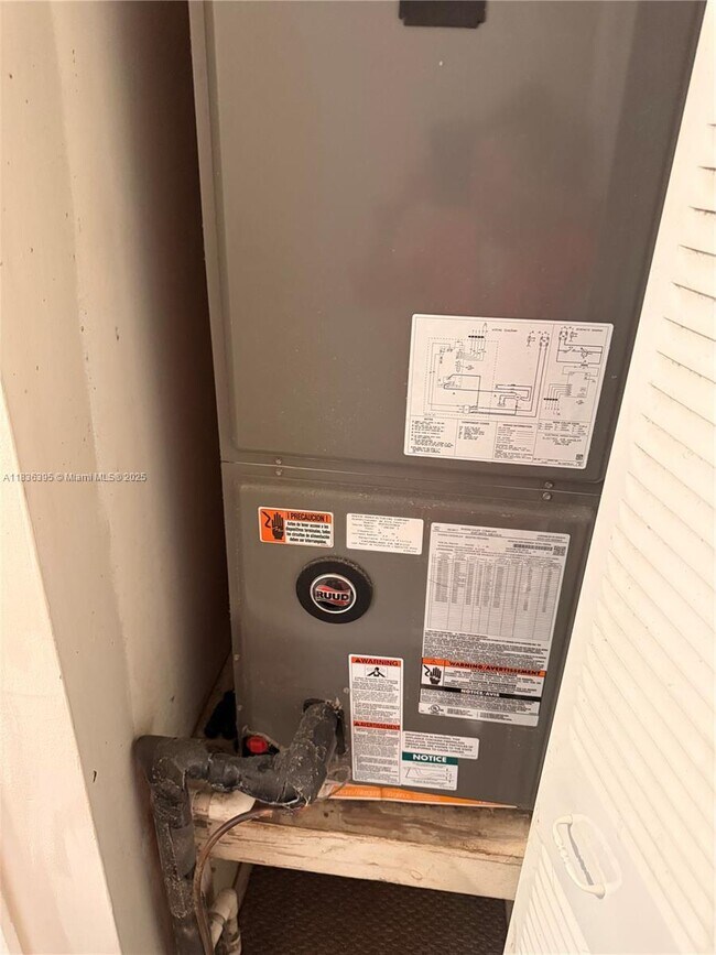Foto del edificio - 12737 SW 62nd Terrace