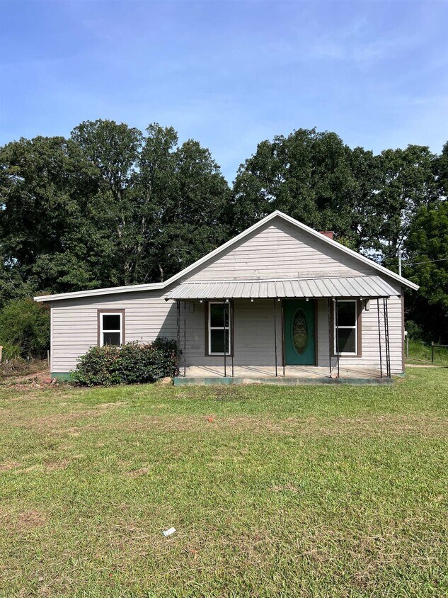 Primary Photo - 1109 Watts Rd