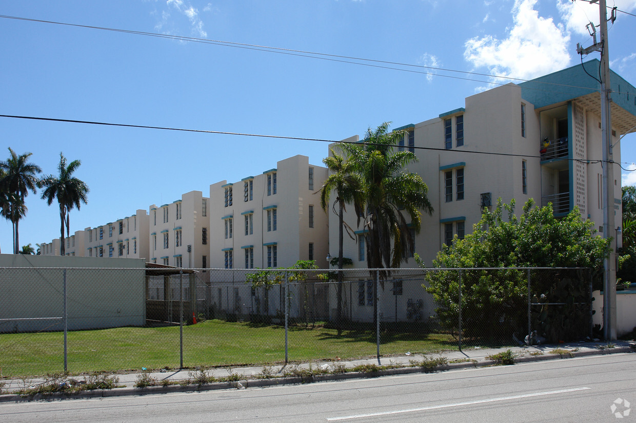 Foto del edificio - River Landing Apartments