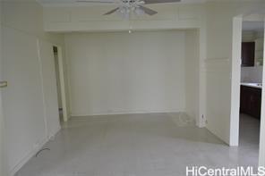 Building Photo - 843 Kapahulu Ave