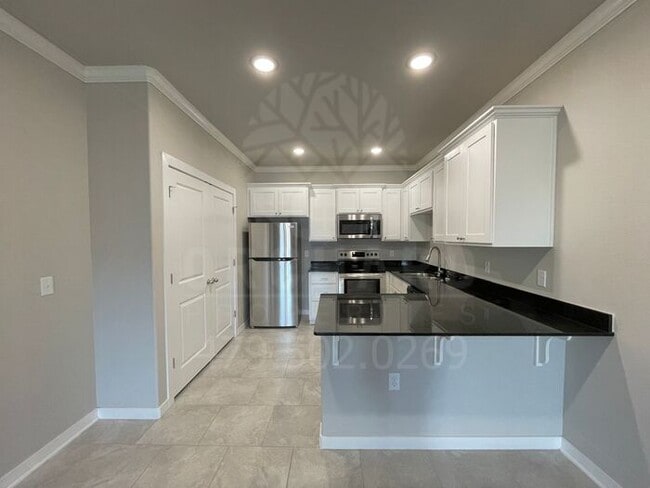 Building Photo - 2/1 Flat | New Apartments in Siloam Springs!