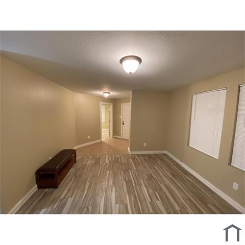 Building Photo - 513 Paddle Dr